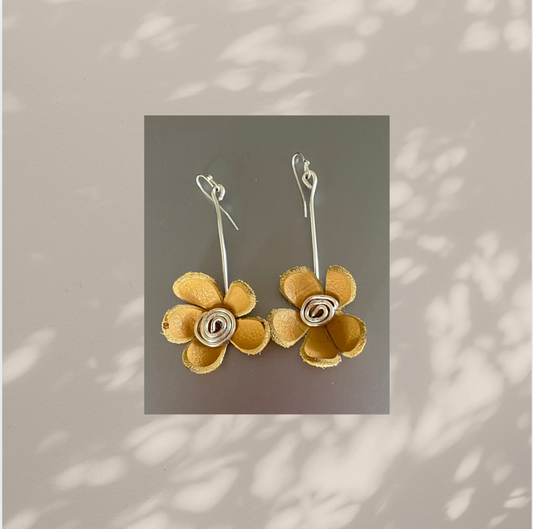 Flower Drop Earrings