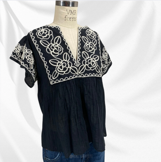 Black and White Short Sleeved Blouse